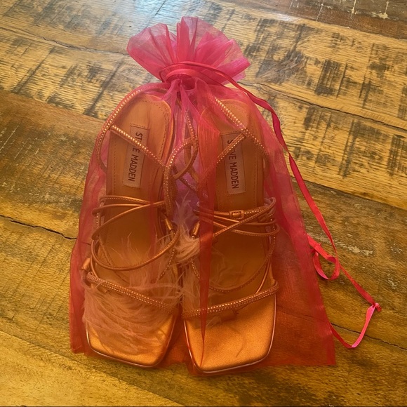 Steve Madden Upgrade Lace-up heels - Picture 11 of 11